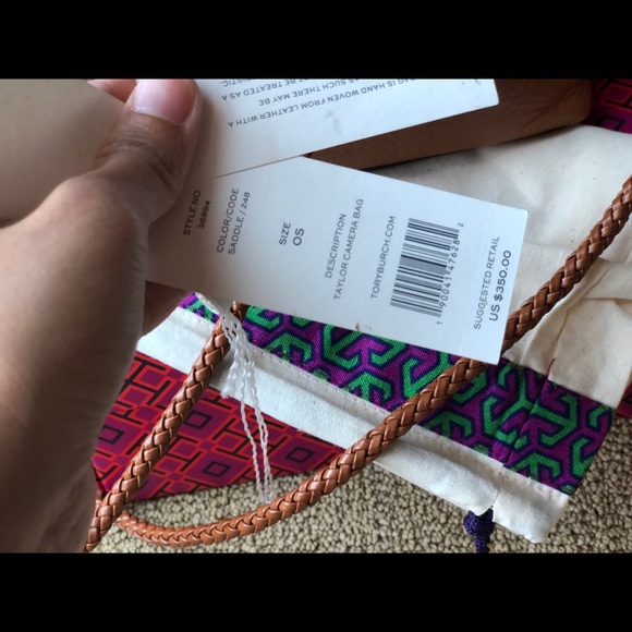 [SOLD] Tory Burch - Taylor Camera Bag - Picture 4 of 6